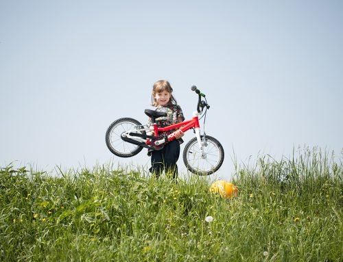 Por qué las bicicletas ligeras son la clave para un ciclismo seguro y divertido para los niños